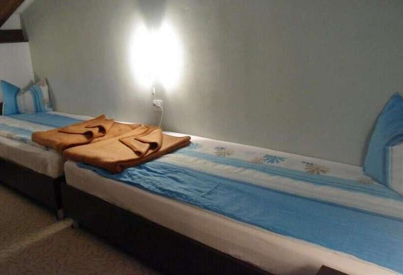 بنسيون Villa La Dolce Vita