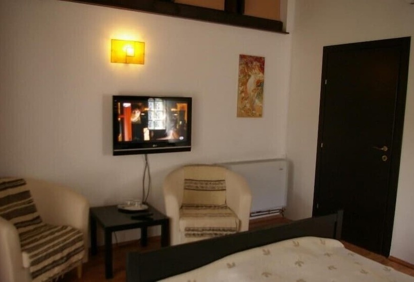 بنسيون Villa La Dolce Vita