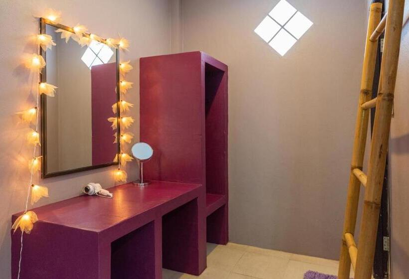 منتجع Alcove Bungalow