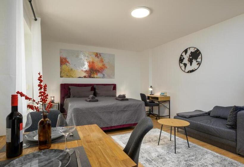 Sweethome Zentral Küche & Parkplatz, Wifi