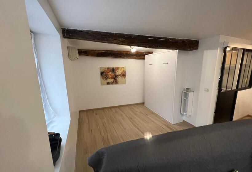 Très Joli Loft De 40 M2 Idéalement Situé