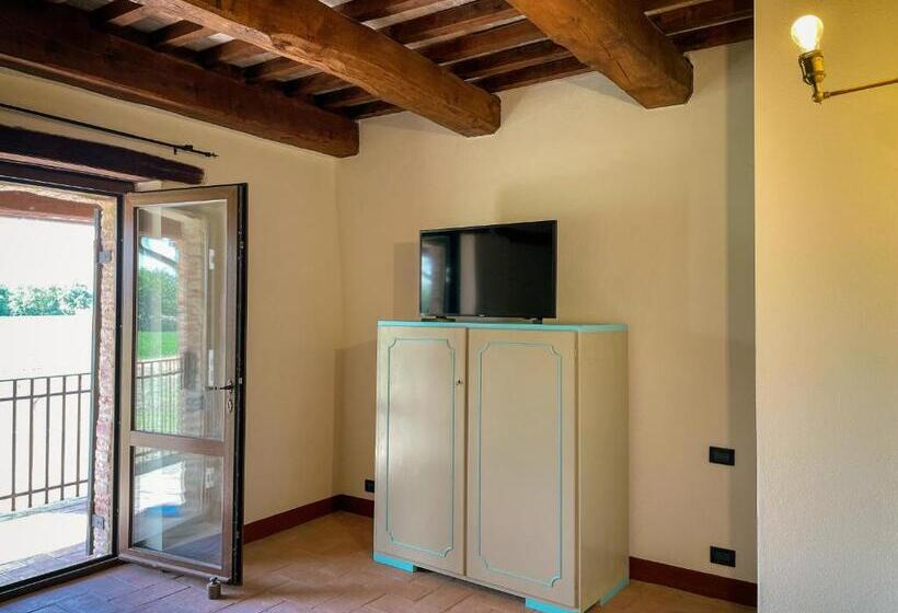 Villaluce Wine Agriturismo