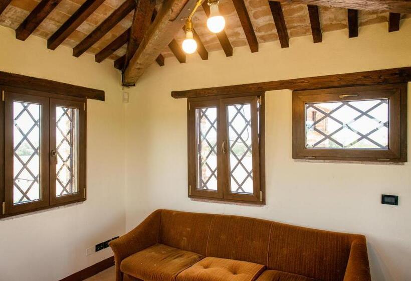 Villaluce Wine Agriturismo