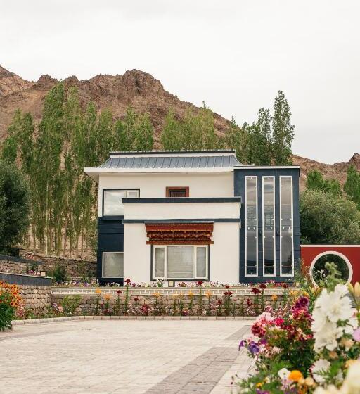 Angkasa Ladakh Resort