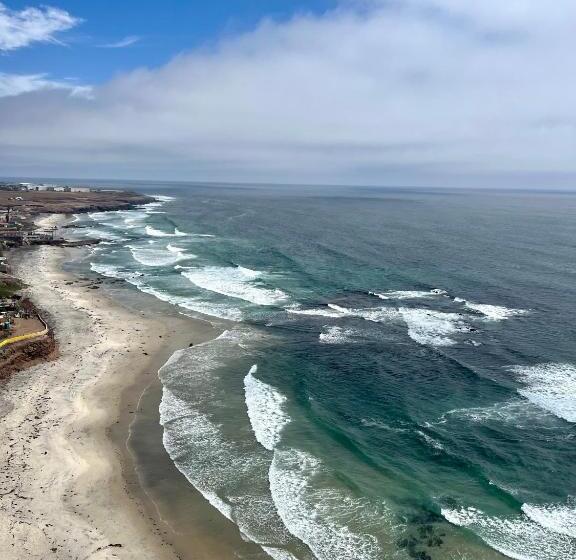 Beachfront 4 Br Penthouse Pool Steps To Beach & Mins To Downtown