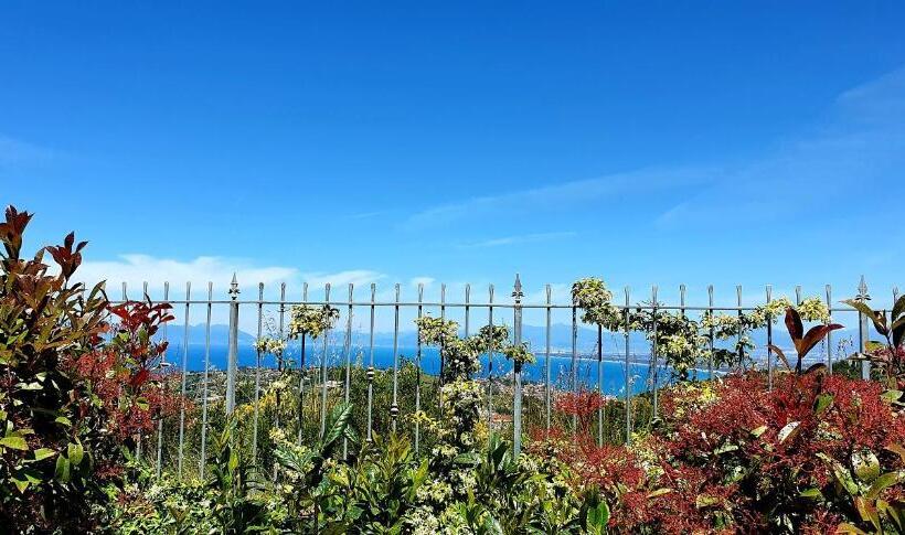 Bed and Breakfast Domus Mare Cilento