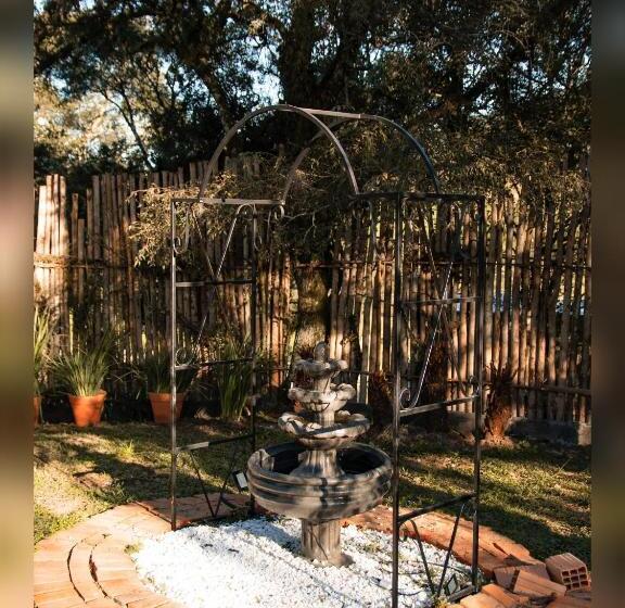 Cabana Horses La Contemporanea Próximo A Cidade E Vista Ponto Turístico Pedra Morro Do Campestre