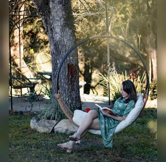 Cabana Horses La Contemporanea Próximo A Cidade E Vista Ponto Turístico Pedra Morro Do Campestre