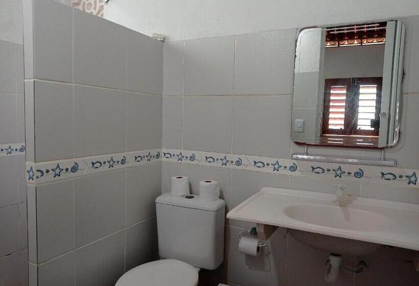 Casa Dos Ximenes Beira Mar Da Taíba ótima Localização