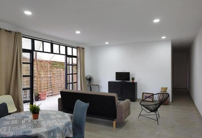 Casa Mango Amplia Con Alberca Y Cerca De La Media Luna !!!