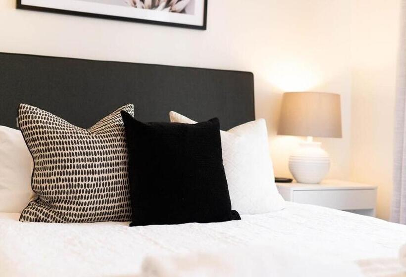 Clinton Cottage 1860s Heritage Home Walk To Cbd