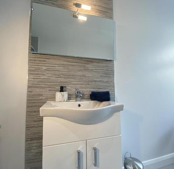 Copperview Apartment