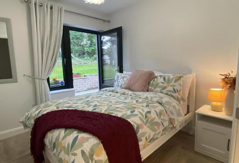 Copperview Apartment