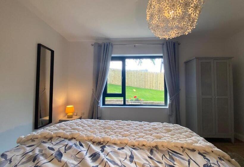 Copperview Apartment