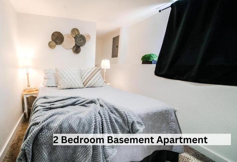 Downtown Vintage Modern Home Pnw Wineries