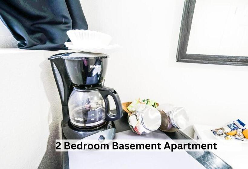 Downtown Vintage Modern Home Pnw Wineries