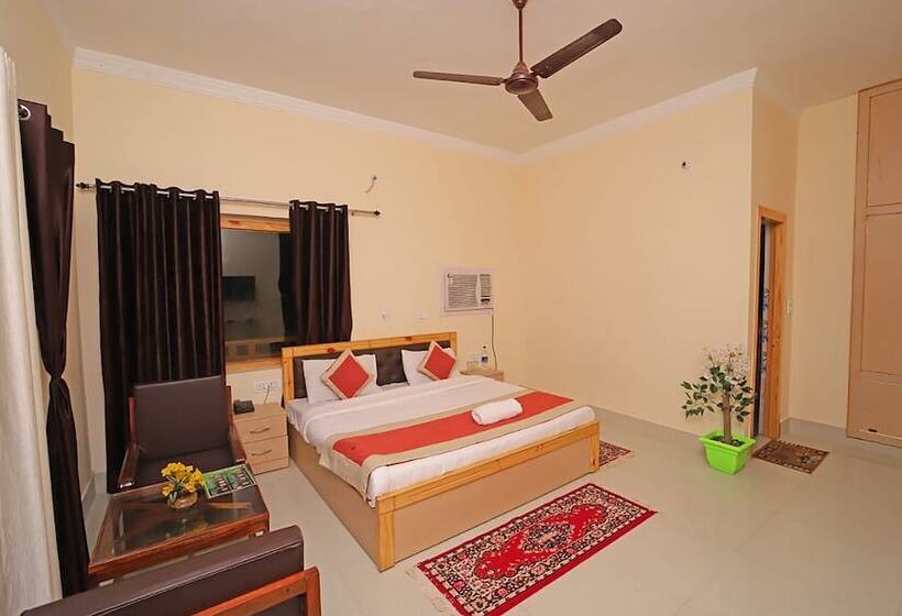 Fabhotel Corbett Green View Garden And Stay