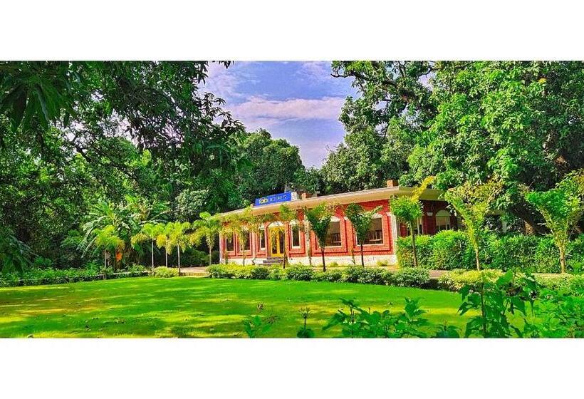 Fabhotel Corbett Green View Garden And Stay