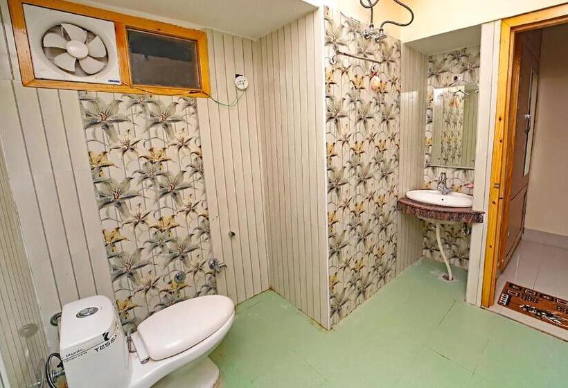 Fabhotel Corbett Green View Garden And Stay