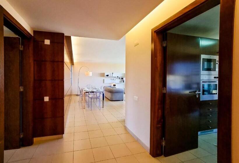 Flh Salgados Family Apartment