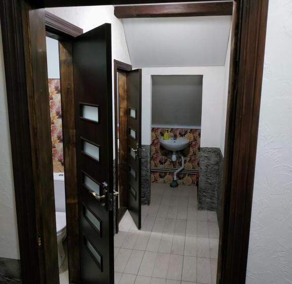 هتل сімейний еко готель вежа бойка