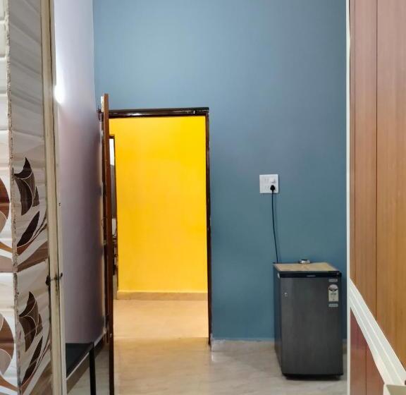 호텔 Calangute Suites