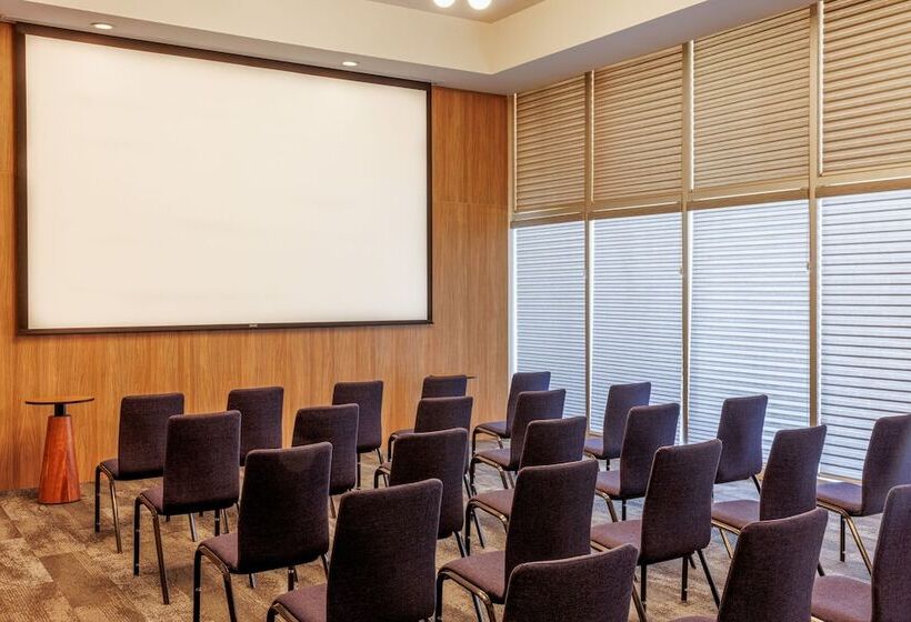 ホテル Courtyard By Marriott Mexicali