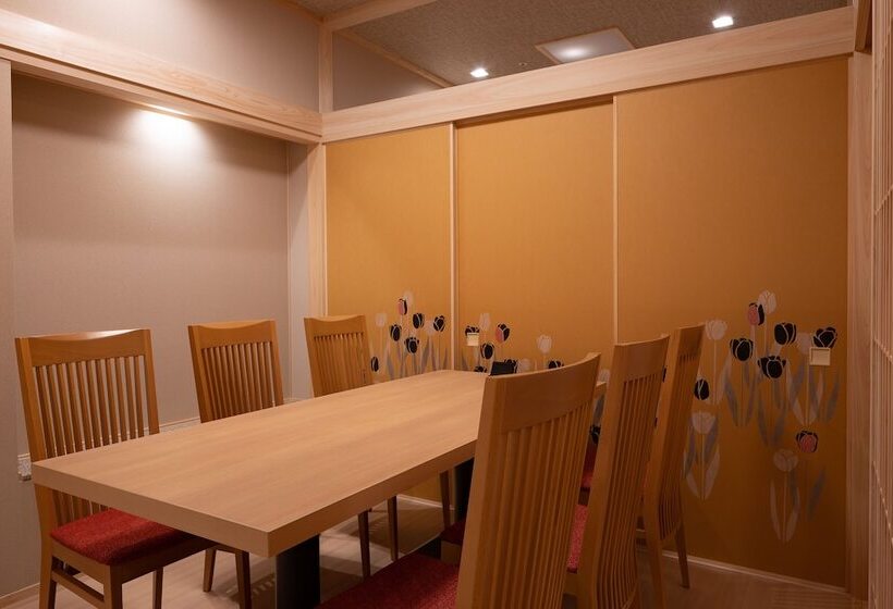 בית מלון כפרי Grand Cocoe Kurashiki