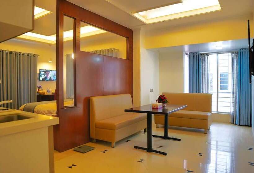 هتل Nascent Gardenia Residence