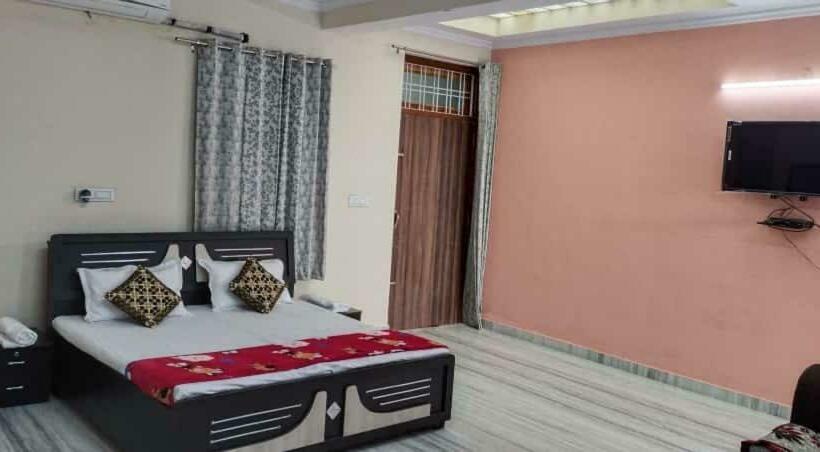 酒店 Oyo 82088  Hastinapur Residency Near Jaipur Airport