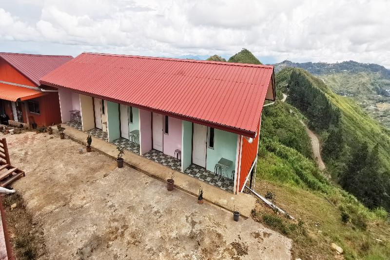 فندق Oyo 90339 Sosodikon Inap Desa