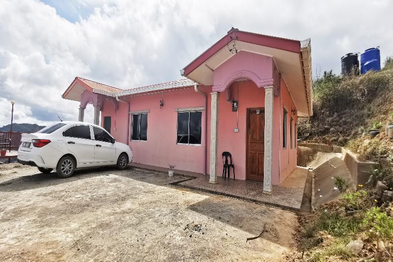 فندق Oyo 90339 Sosodikon Inap Desa