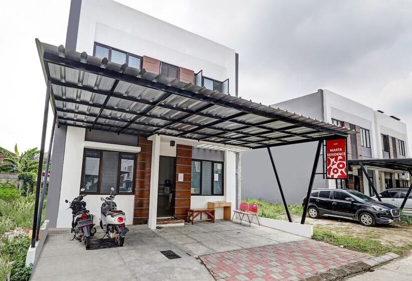 酒店 Oyo 90688 Marta Residence