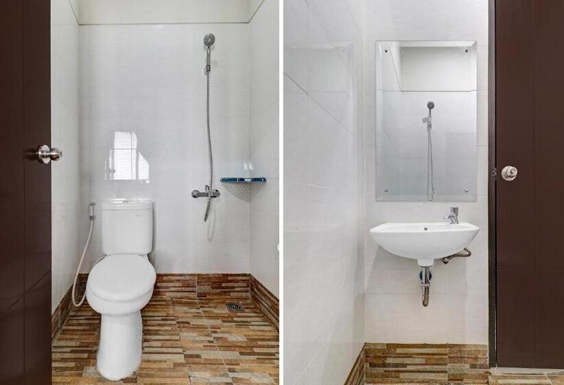 酒店 Oyo 90688 Marta Residence