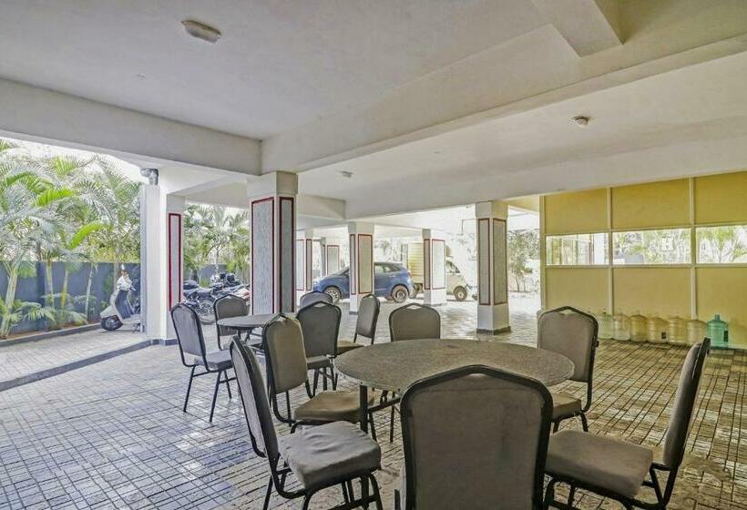 호텔 Townhouse De Alphabet