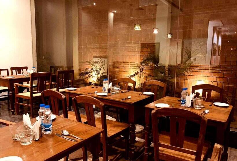 酒店 Sabareesh Park