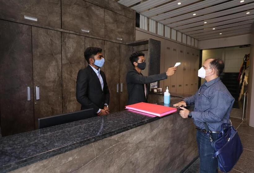 Отель Shagun Rooms & Banquet, Surat