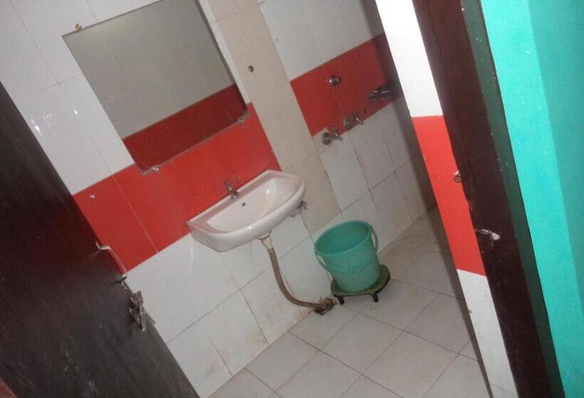 호텔 Shri Shanti Villa