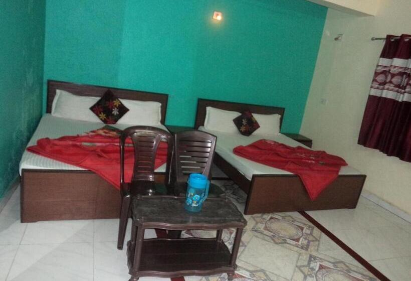 호텔 Shri Shanti Villa