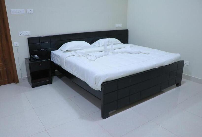 Hotel Tamilnadu  Trichy