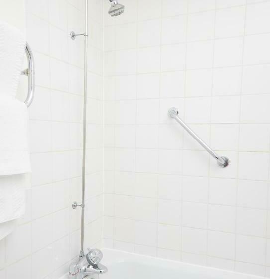 The Bell Hotel Woburn By Greene King Inns