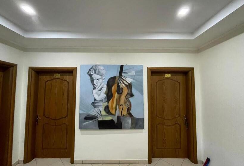 בית מלון כפרי Vila Vadeha