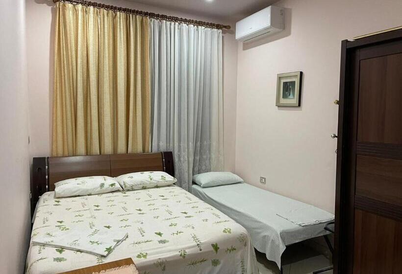 בית מלון כפרי Vila Vadeha