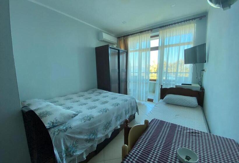 בית מלון כפרי Vila Vadeha