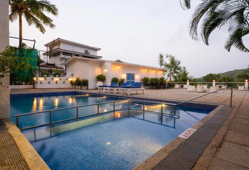 فندق Zone Connect By The Park Calangute