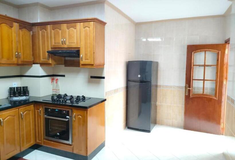 Joli Appart Climatisé Pour Un Séjour Formidable Pour Les Familles