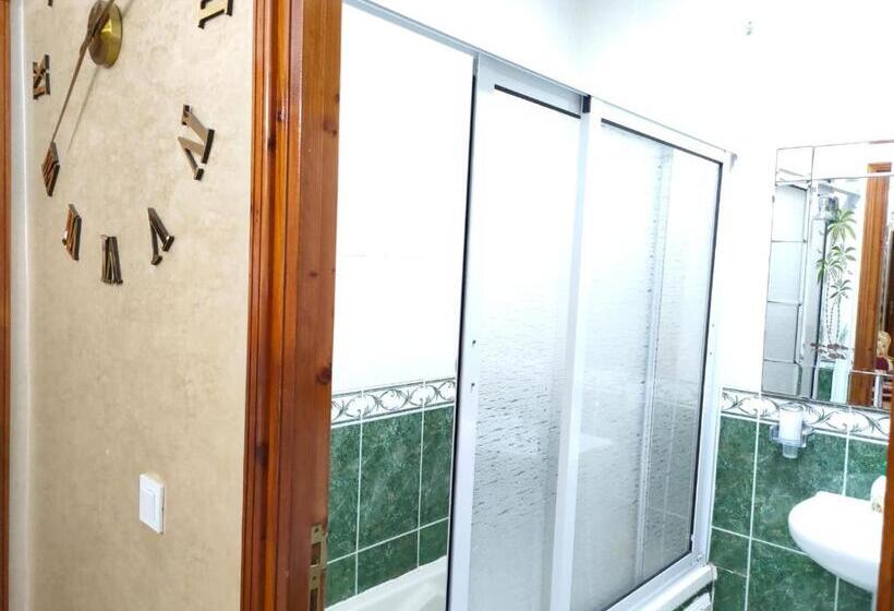 Joli Appart Climatisé Pour Un Séjour Formidable Pour Les Familles