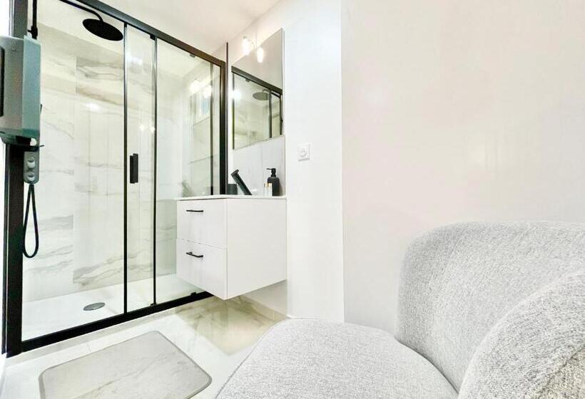 Le Rosacker Proche Centre Ville Et Gare Terrasse Parking Gratuit 2 Places 2 Chambres 2 Sal