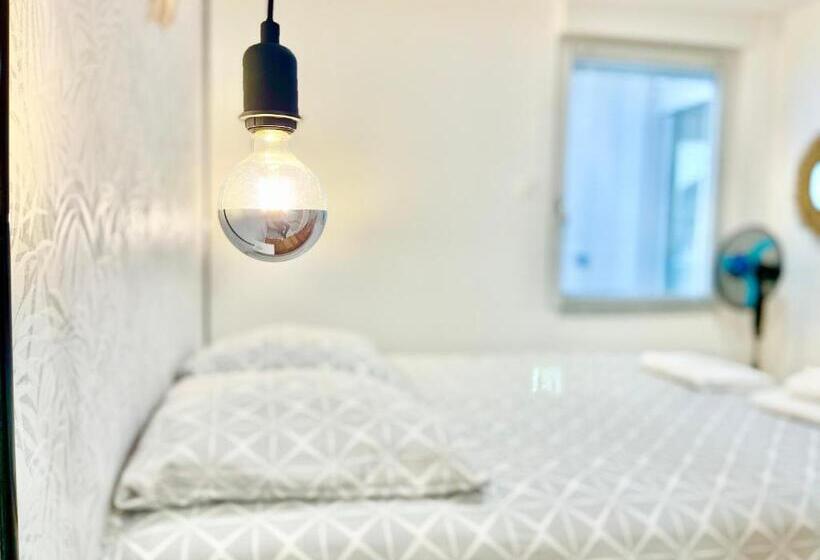 Le Rosacker Proche Centre Ville Et Gare Terrasse Parking Gratuit 2 Places 2 Chambres 2 Sal