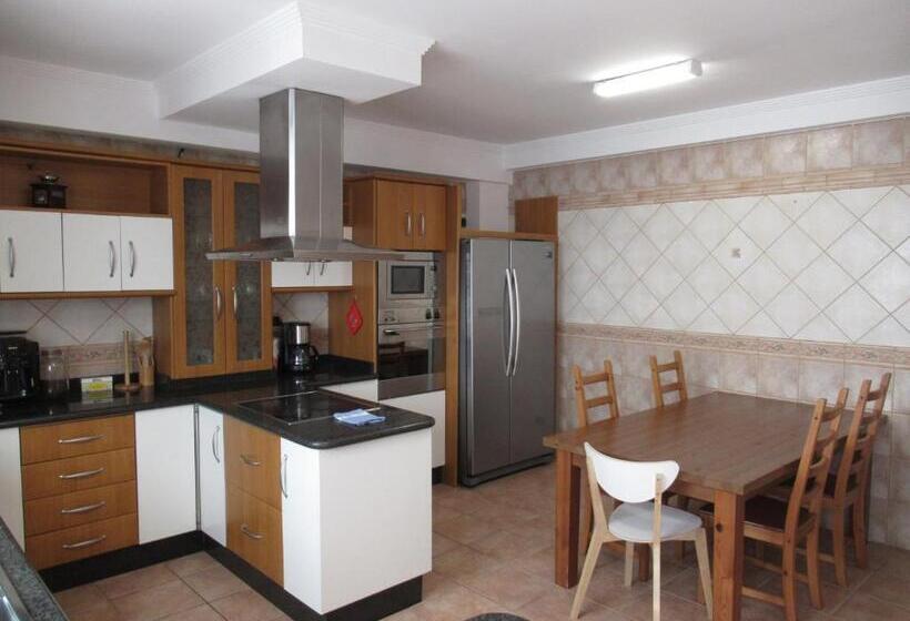 Náutico Suites, Private Room&bathroom